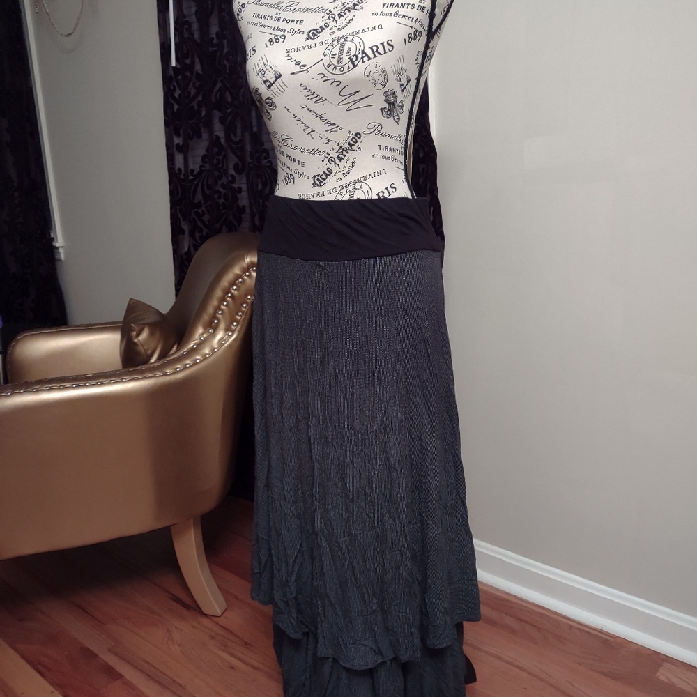 Lynn Richie skirt